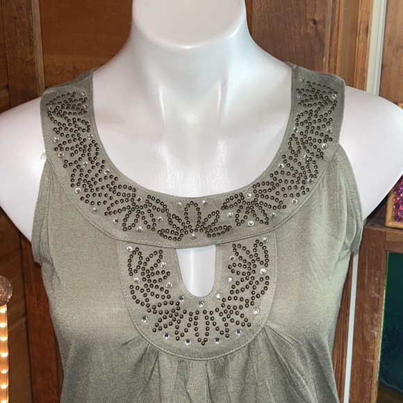 Private Boutique label tank style top key hole sexy front bling detail BEAUTIFUL - Picture 3 of 11